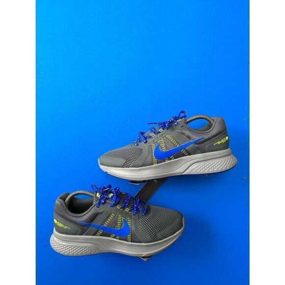 Nike Mens Run Swift 2 Running Shoes Size 7.5 Gray DJ5985 001 Iron Grey EUC - Picture 2 of 6